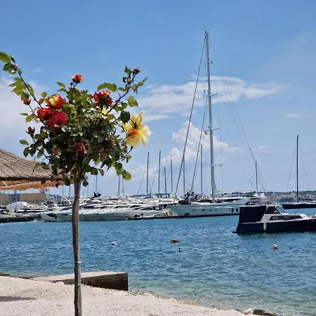 Casa de Férias Kuca Za Odmor Teja Trogir