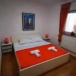 Kuca Za Odmor Teja Holiday home *